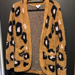 Crown & Ivy Animal Print Cardigan in Tan and Black